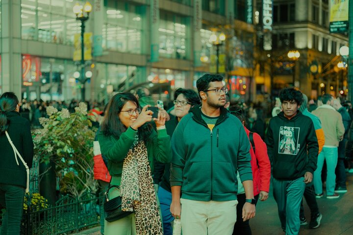 Wind City Wanderlust: A Private Chicago Family Odyssey - Photo 1 of 6